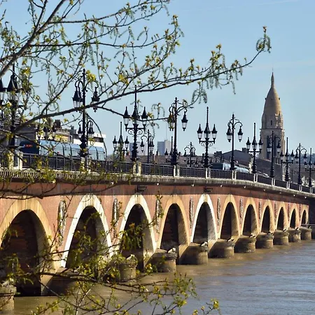 Cosy Centre شقة بوردو